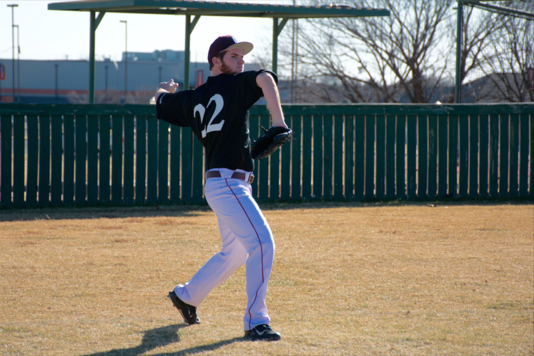 Baseball extends winstreak after sweeping Oklahoma Panhandle State Talon News